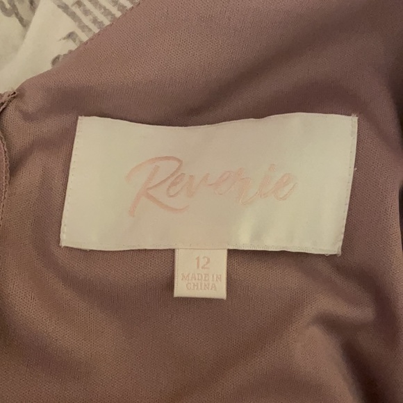 Formal dress - Picture 5 of 5